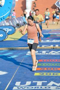 BIB: 1295
                            <button type="button" onclick="openModal(22767730)" class="btn btn-primary btn-sm float-right btn-popup" data-toggle="modal" data-target=".modal-high-quality">
                        <i class="fas fa-shopping-cart"></i> Add to Cart
                    </button>
                                            <button type="button" onclick="isThisMe(22767730, true)" class="btn btn-success btn-sm float-right btn-popup btn-isme hidden" data-toggle="tooltip" data-placement="bottom" title="นี่คือรูปของคุณใช่ไหม คลิกที่นี่เพื่อเอาเข้าอัลบั้ม">
                        <i class="fas fa-plus"></i> Add to album
                    </button>
                    <button type="button" onclick="isThisMe(22767730, false)" class="btn btn-warning btn-sm float-right btn-popup btn-isnotme hidden">
                        <i class="fas fa-ban"></i> Remove from album
                    </button>